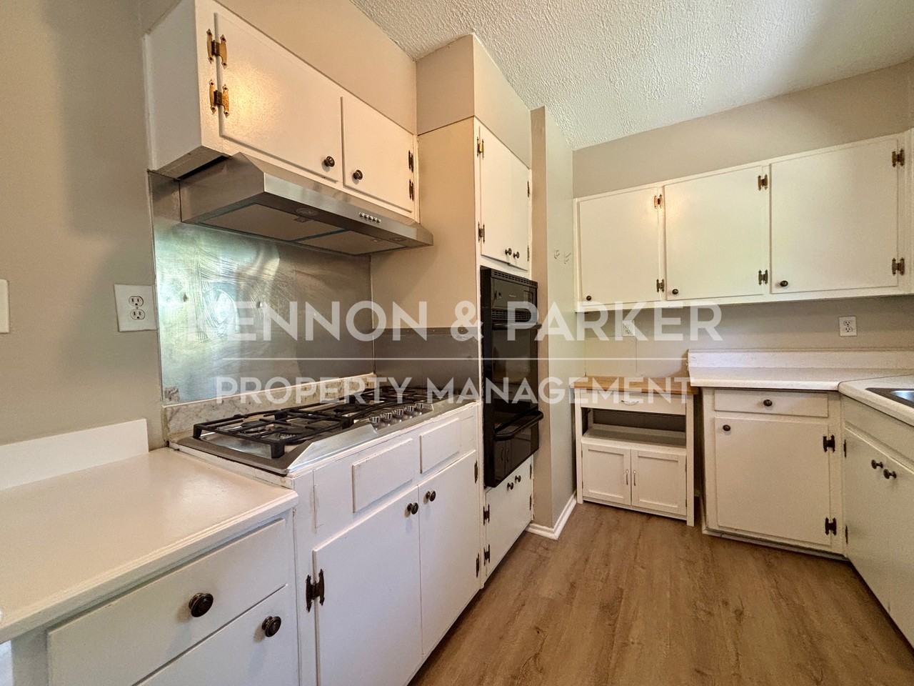 3615 Grier Ave - Photo 5 of 14