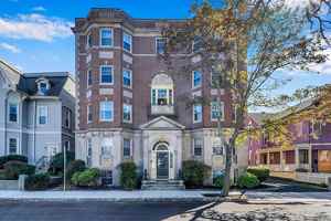 featured image of 20 Chestnut St #205