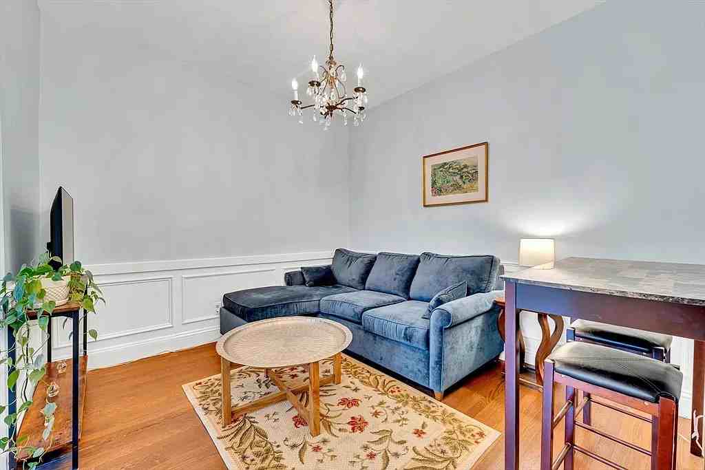 20 Chestnut St #205 - Photo 7 of 11