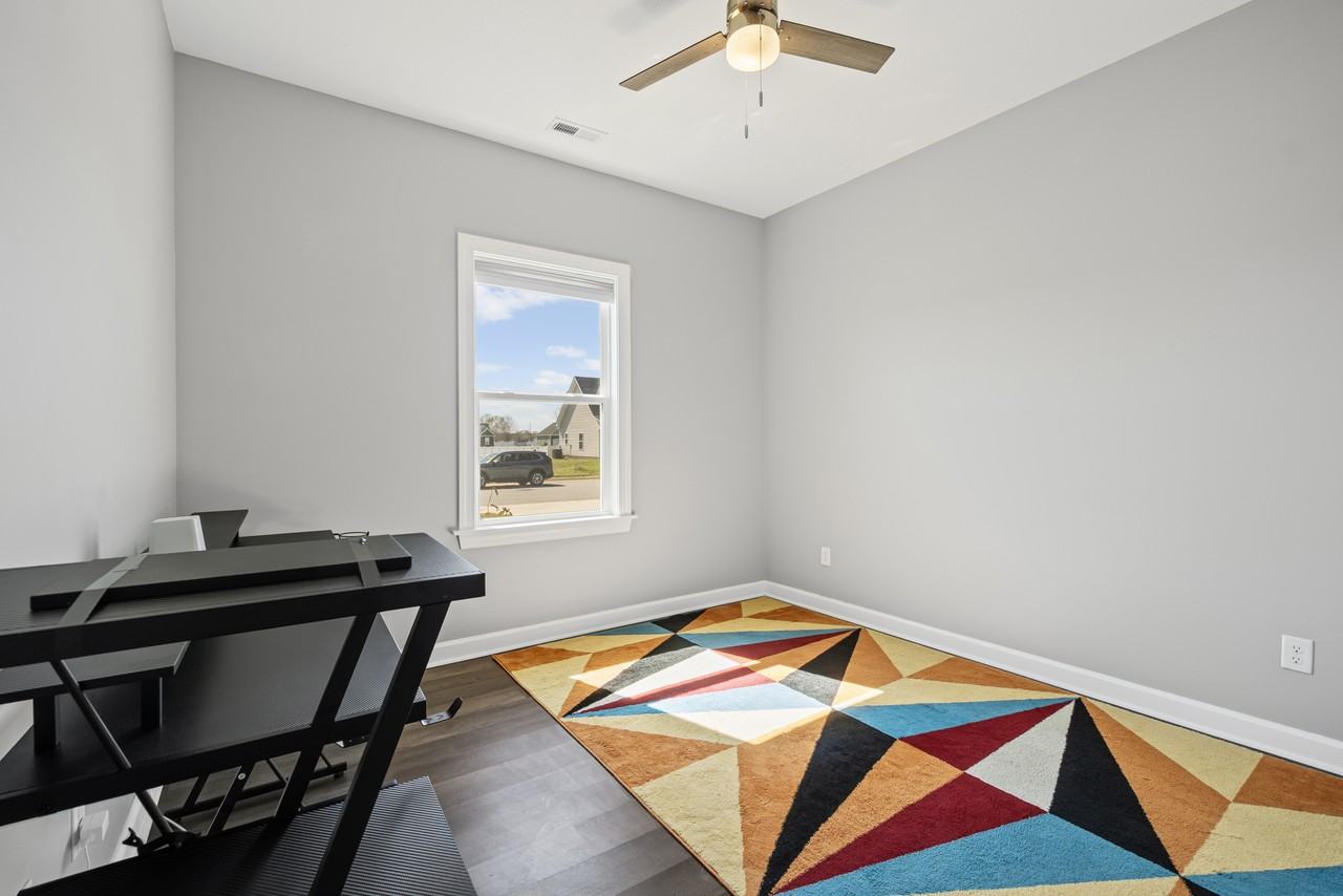 304 Sailors Way - Photo 6 of 18