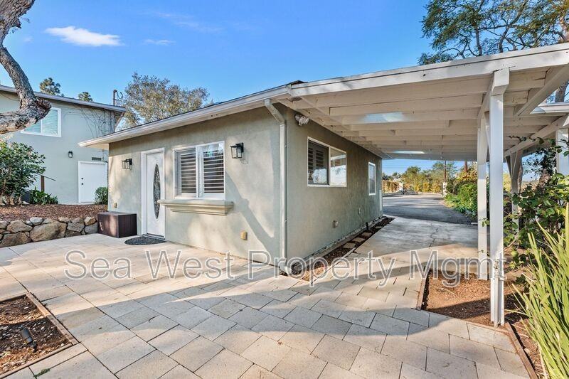 3267 Bernardo Ln - Photo 2 of 17