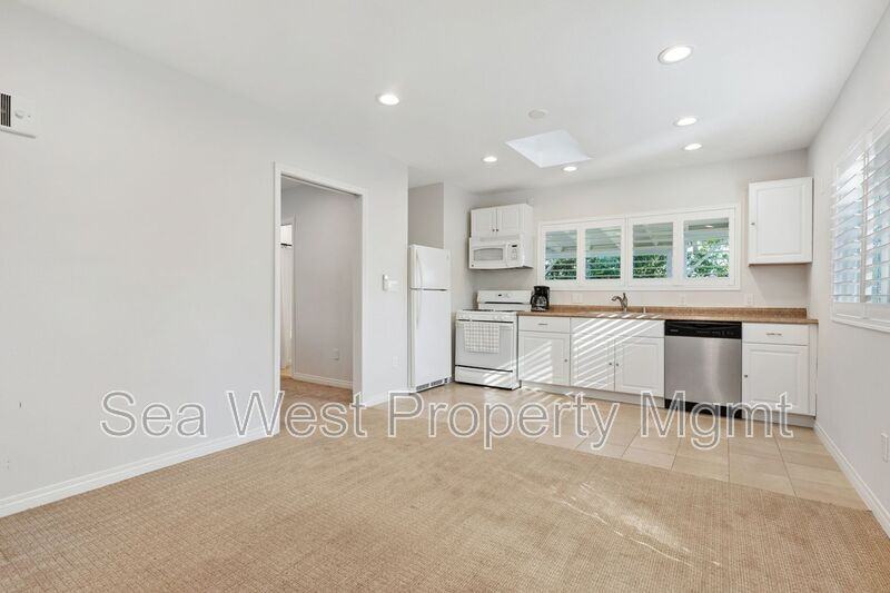 3267 Bernardo Ln - Photo 6 of 17