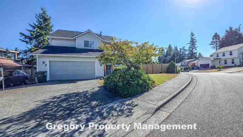 7 60th Pl Se - Photo 3 of 40