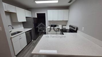 featured image of 1801 3rd Court SE E