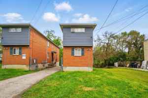 featured image of 39 Wuest St #4