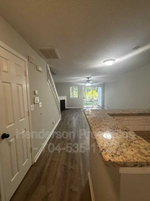 6856 Cypress Tree Ln - Photo 4 of 11