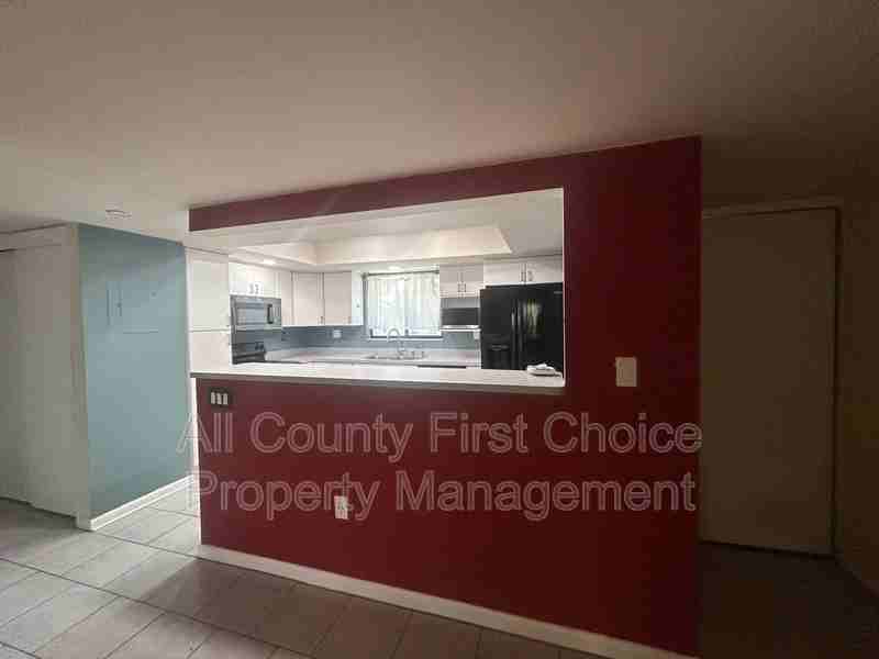 760 Village Lake Ter N #204 - Photo 3 of 25