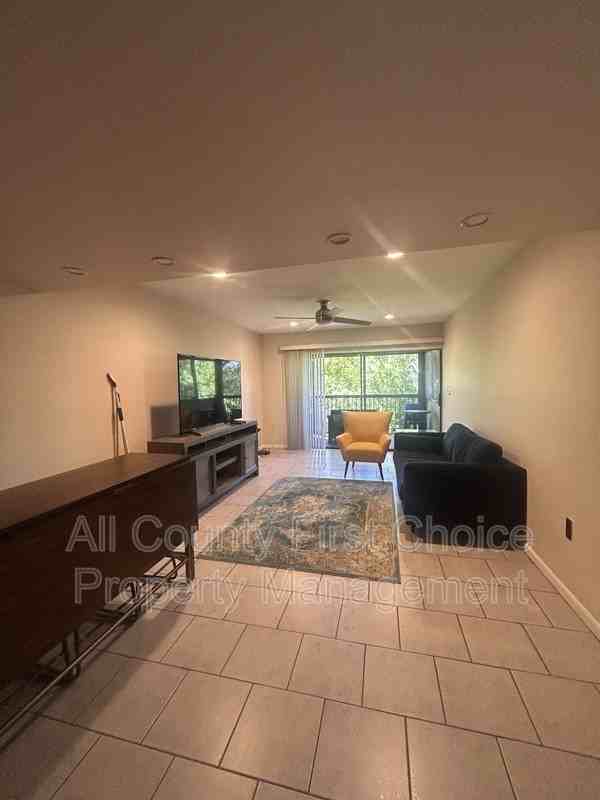 760 Village Lake Ter N #204 - Photo 7 of 25