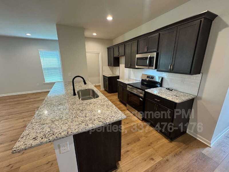 213 Tatum Ln - Photo 4 of 22