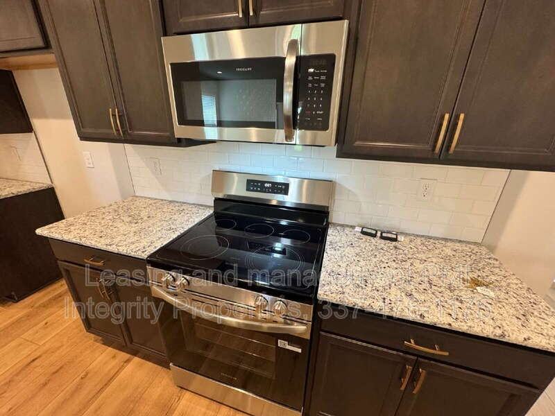 213 Tatum Ln - Photo 5 of 22
