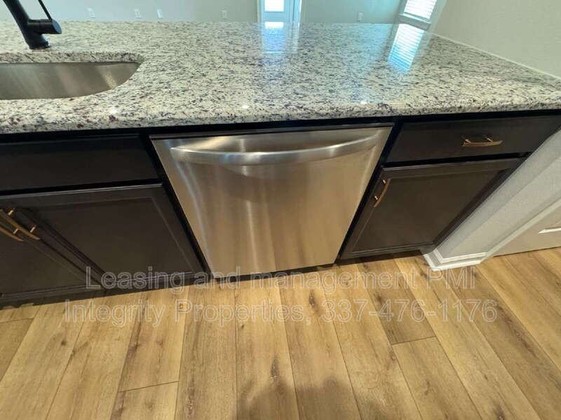 213 Tatum Ln - Photo 6 of 22