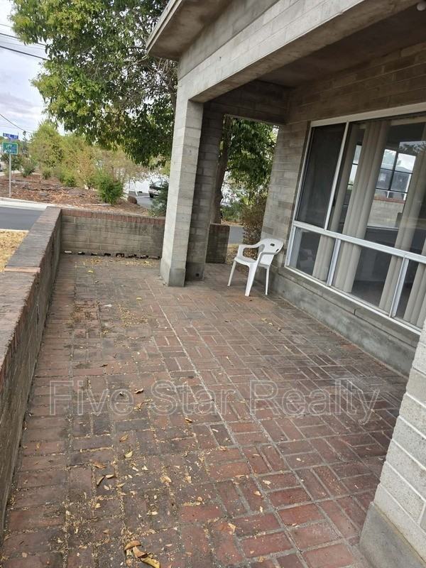 112 E 13th St - Photo 3 of 23