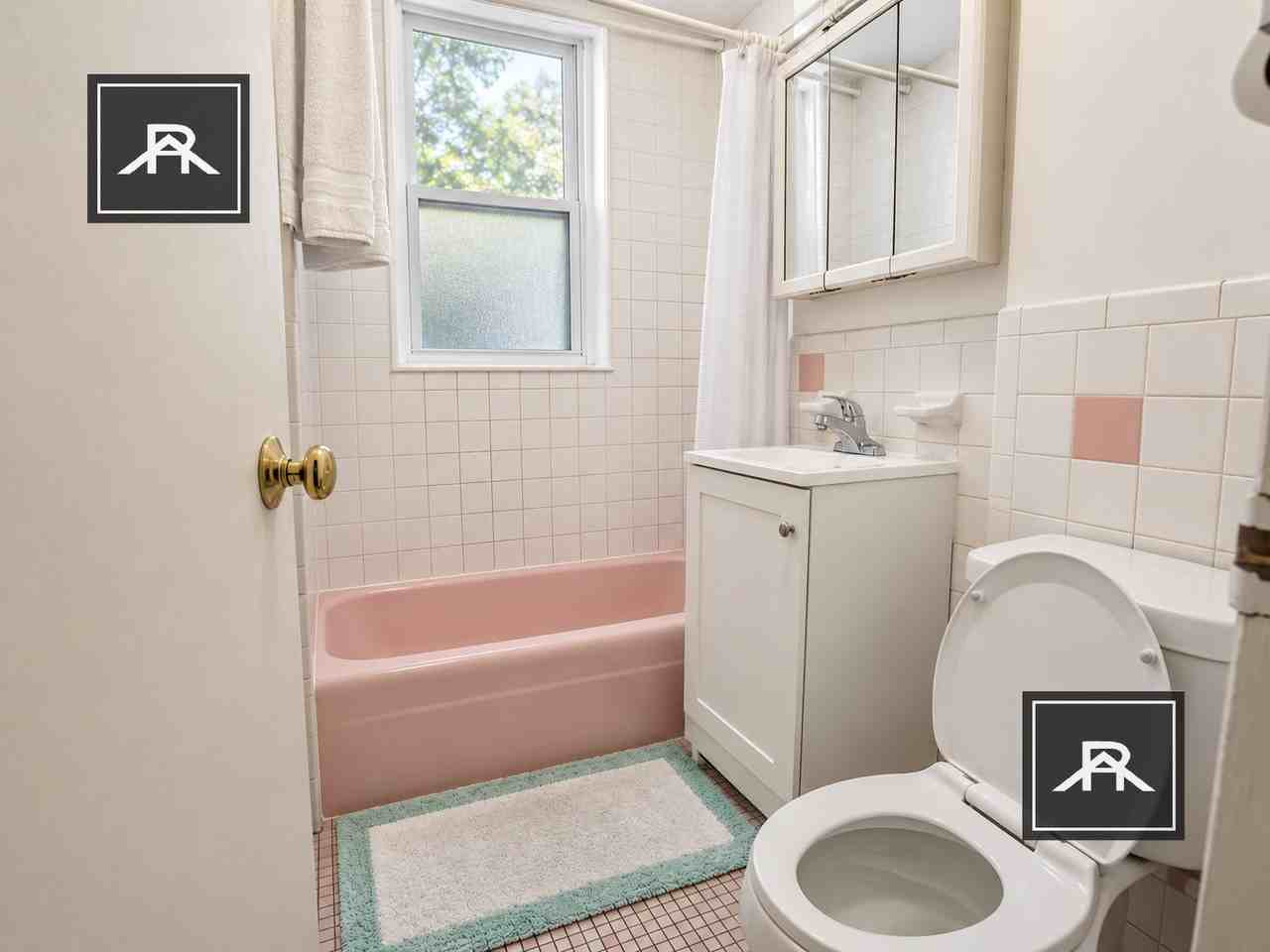 1086 Commonwealth Ave #102 - Photo 5 of 12