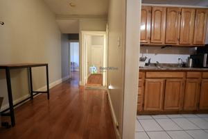 featured image of 28 Sidlaw Rd #3