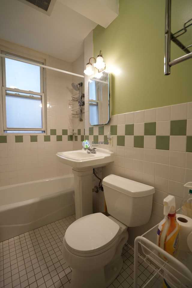 28 Sidlaw Rd #3 - Photo 5 of 26
