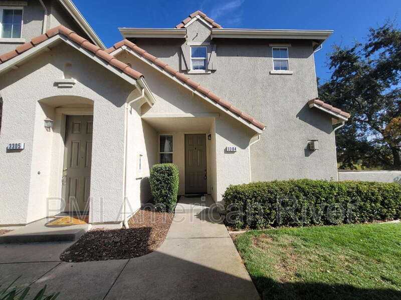 3304 Esplanade Cir
