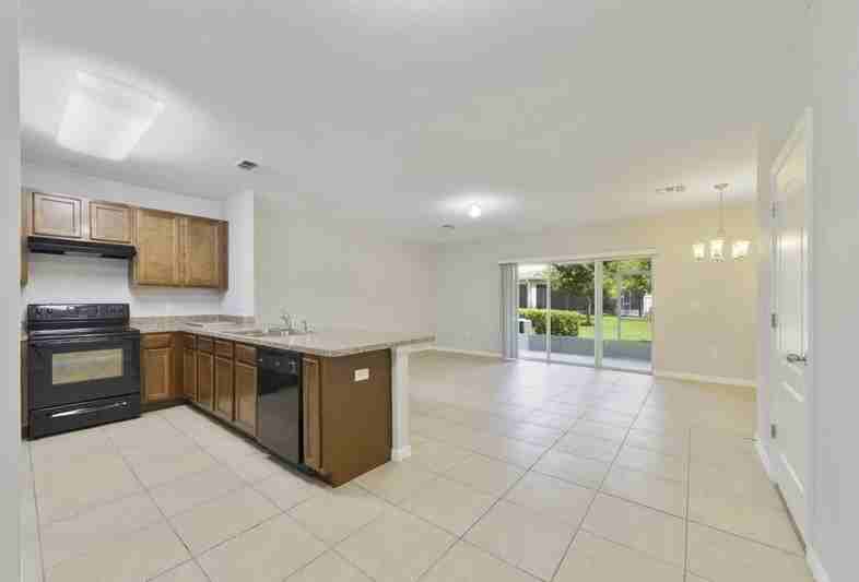 257 Arbor Lakes Dr - Photo 2 of 12