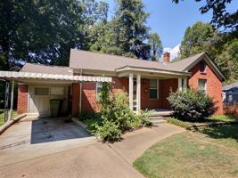 featured image of 987 Parkhaven Ln