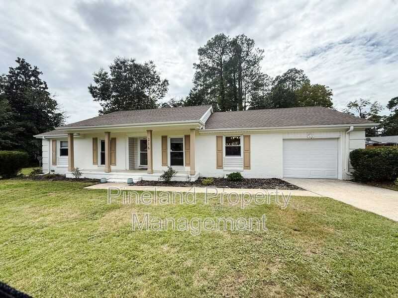 216 Haverhill Dr - Photo 2 of 22