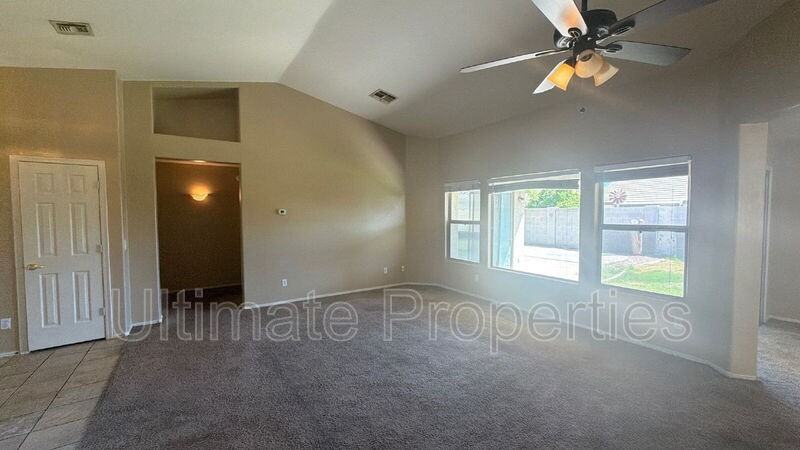 13461 W Statler St - Photo 3 of 7