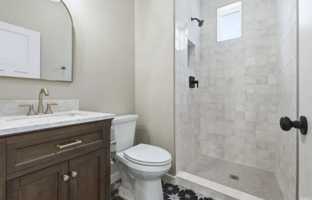 featured image of 1220 Fairfield Ave #B