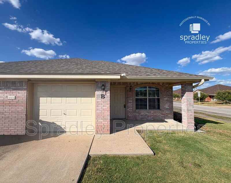 4501 John David Dr Apt B #Apt B