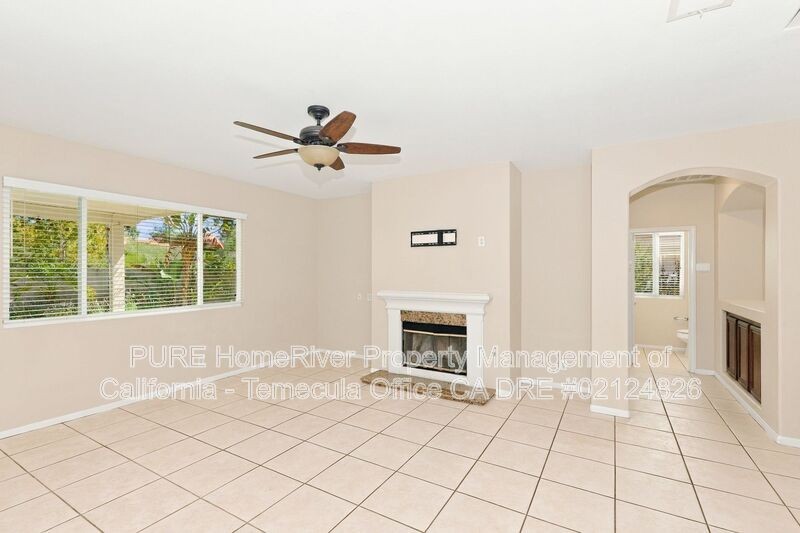 41716 Monterey Pl - Photo 6 of 44