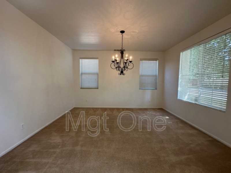 1242 English Oak Way - Photo 6 of 30