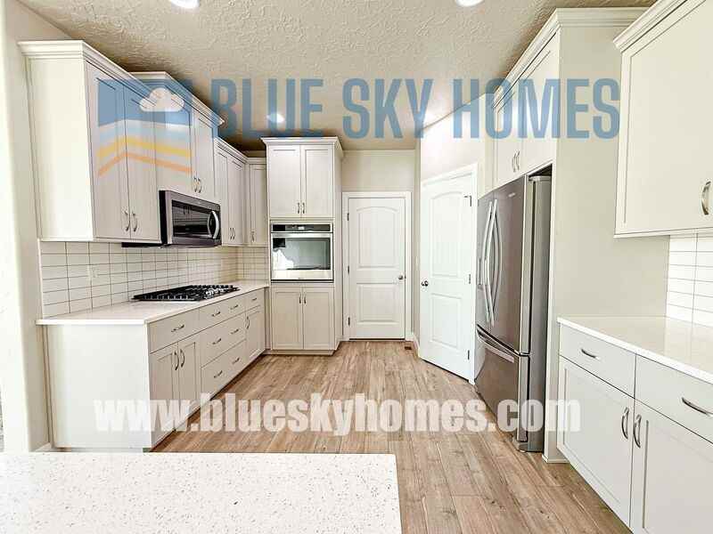 11737 W Pachino Dr - Photo 4 of 23