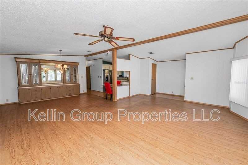1706 Fox Hill Dr - Photo 5 of 38
