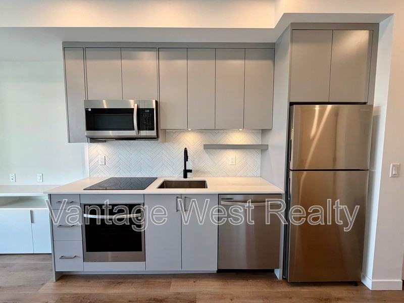 1200 Devonshire Ave - Photo 6 of 25