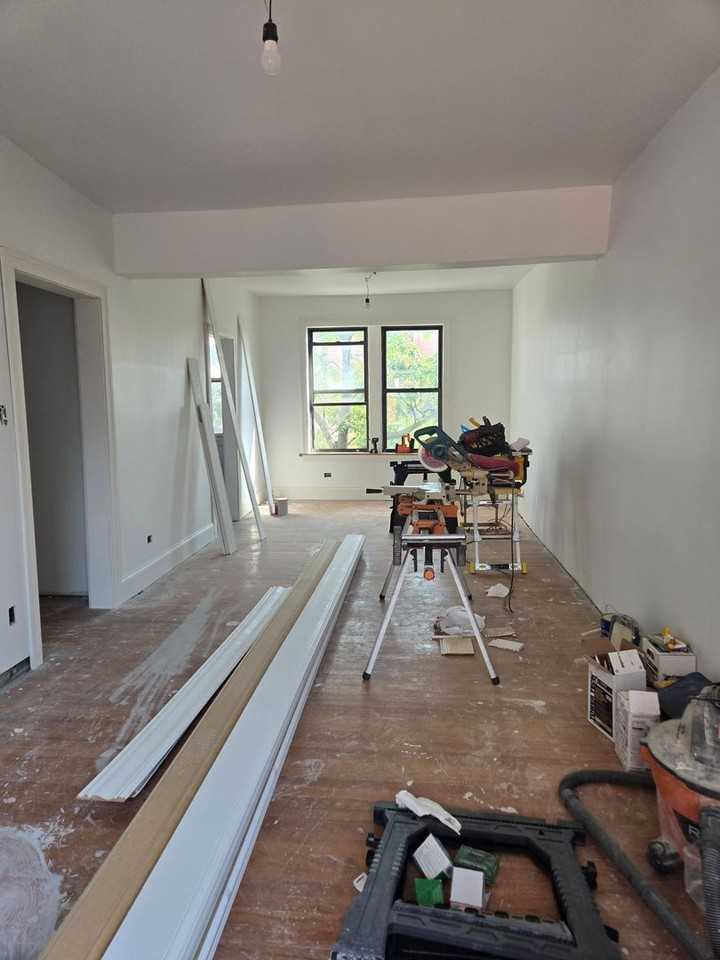 4621 N Damen Ave #3 - Photo 3 of 9