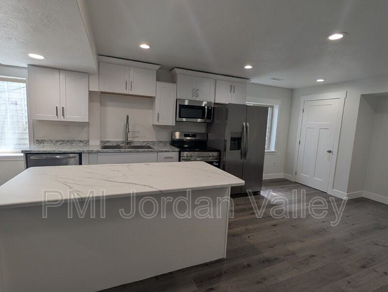 14457 S Gray Fox Dr #BS - Photo 4 of 16