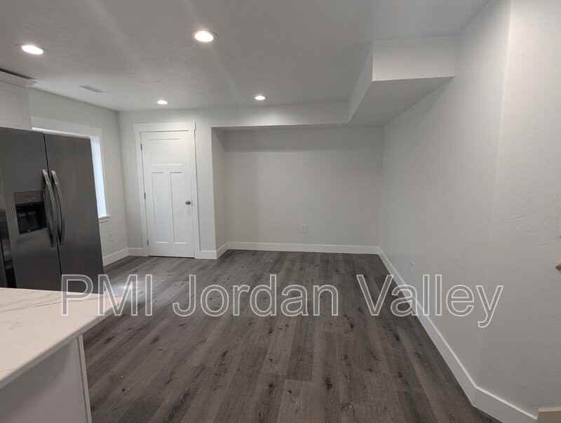 14457 S Gray Fox Dr #BS - Photo 5 of 16