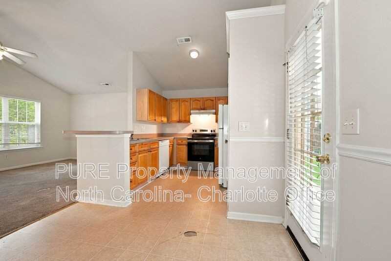 1826 Charnell Ln - Photo 7 of 24