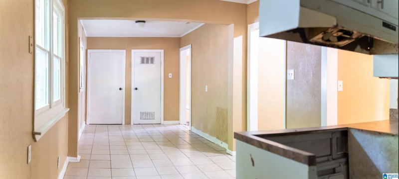 1408 Warrior Rd - Photo 4 of 9