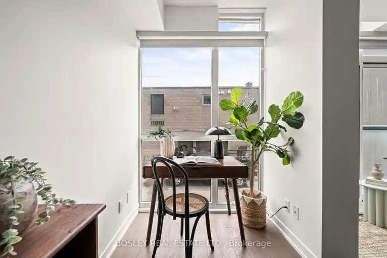 36 Howard Park Ave #205 - Photo 2 of 11
