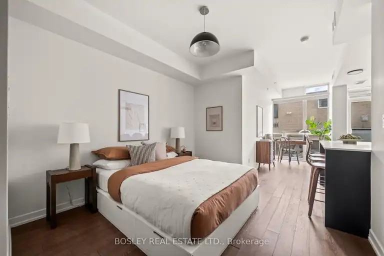 36 Howard Park Ave #205 - Photo 3 of 11