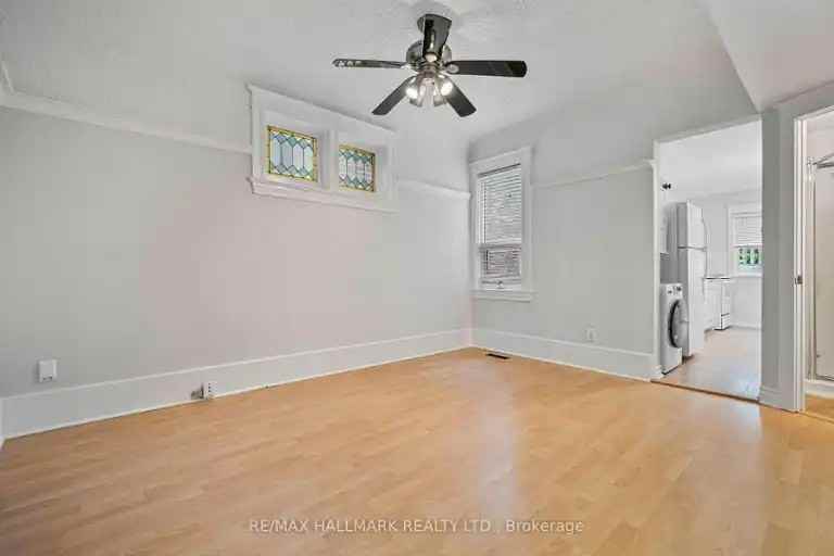 806 Logan Ave