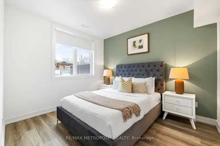 447 Lansdowne Ave #B - Photo 4 of 11
