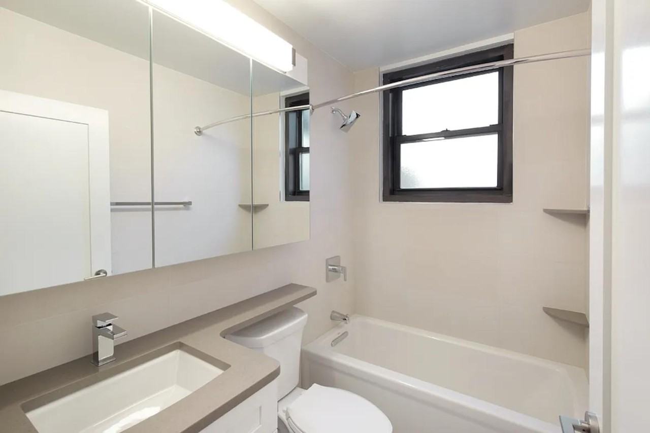 E 29th St #17A - Photo 5 of 6