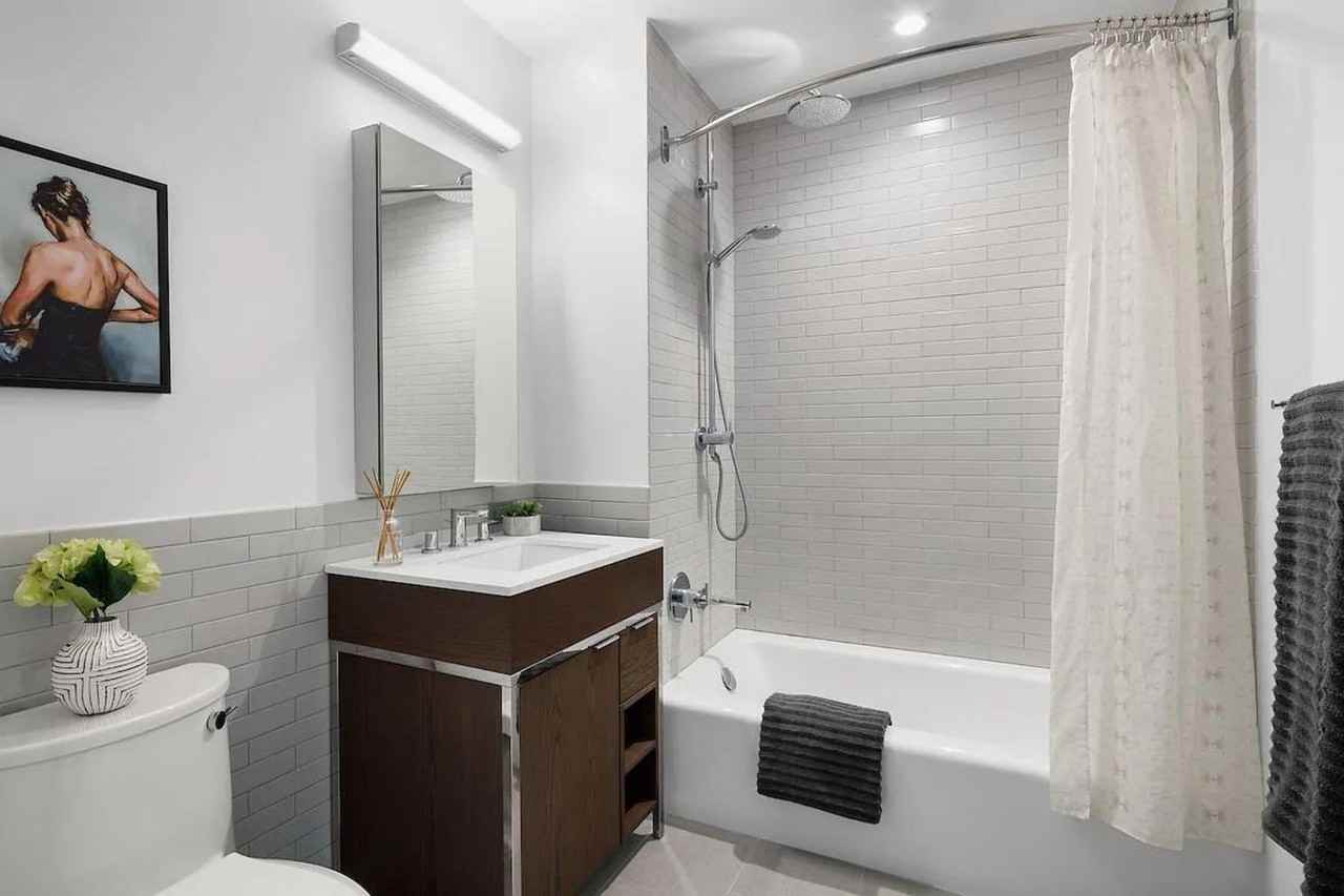 E 39th St #24F - Photo 5 of 11