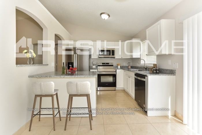 2733 Bentley Ct - Photo 2 of 17