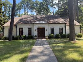 featured image of 2144 Gorham Pl