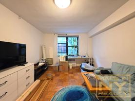 327 W 30th St #2D - Photo 1 of 1