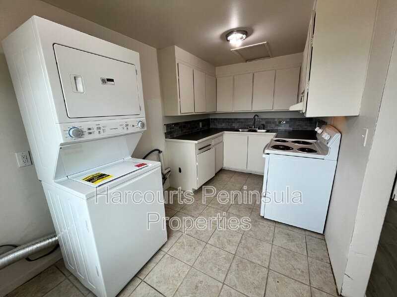 3346 Ward Ave #A - Photo 4 of 7