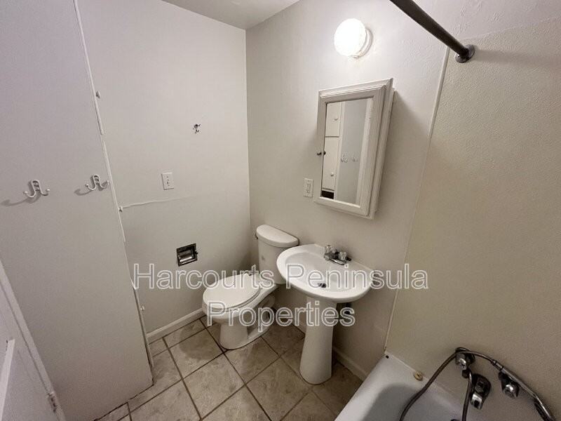 3346 Ward Ave #A - Photo 7 of 7