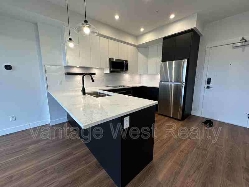 1249 Pridham Ave - Photo 7 of 10