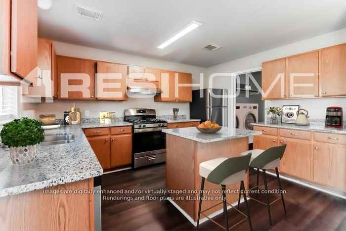 2747 Villa Del St - Photo 2 of 18