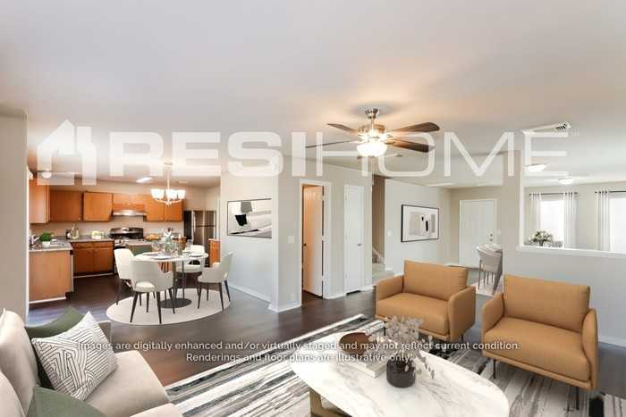 2747 Villa Del St - Photo 3 of 18